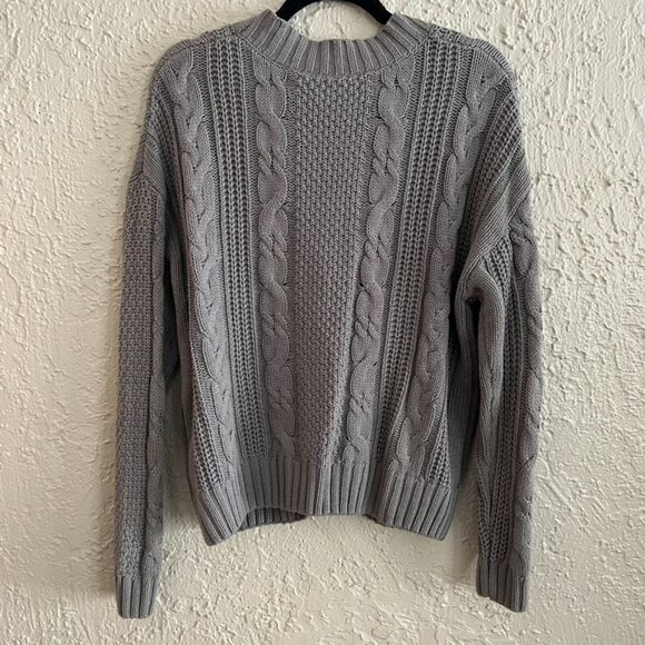❤️ Grey Chunky Knit Sweater - Picture 3 of 6